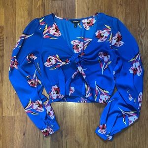 Blue floral top